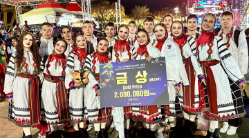 "Ровесники" снова первые!